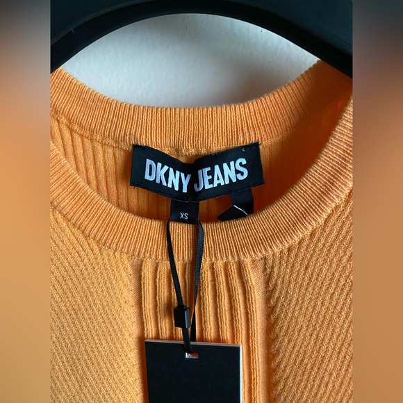 DKNY Jeans ribbed- Knit top - Picture 2 of 4